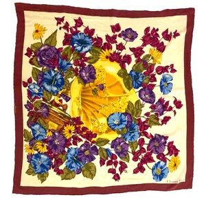 214 Christian Dior Le Fleur De Jardin Silk Scarf